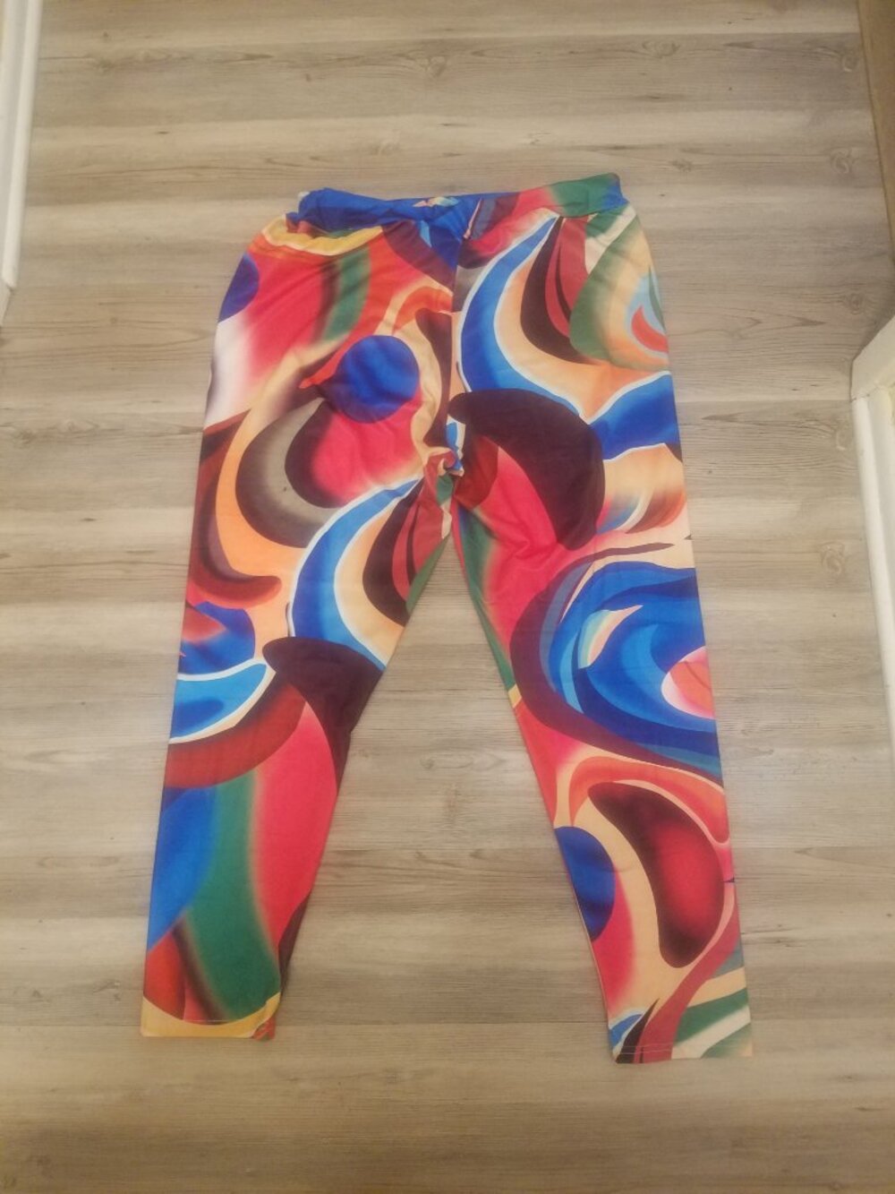 SHEIN Multicolor Swirl Print Leggings - Blue Red Green Orange - Picture 5 of 8